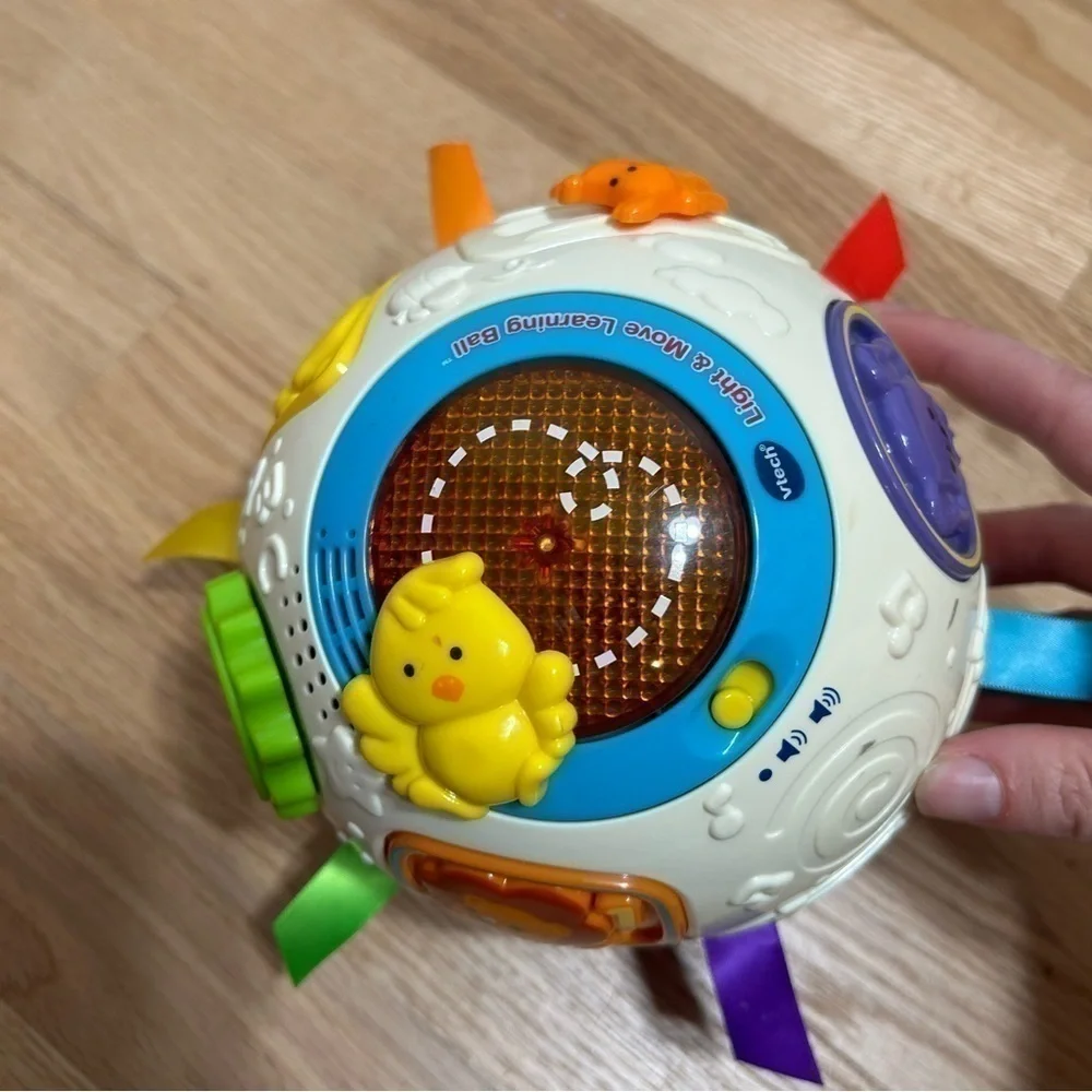 Vtech Light & Move Learning Ball Baby Toy Sounds Music